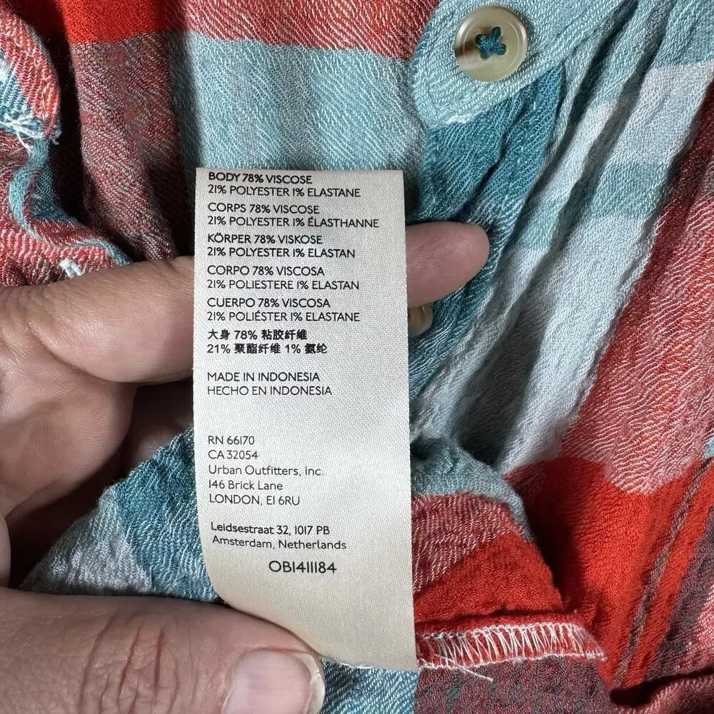 Anthropologie Pilcro Breezy Button down Plaid Blouse Women Medium Red Oversized - Picture 10 of 13